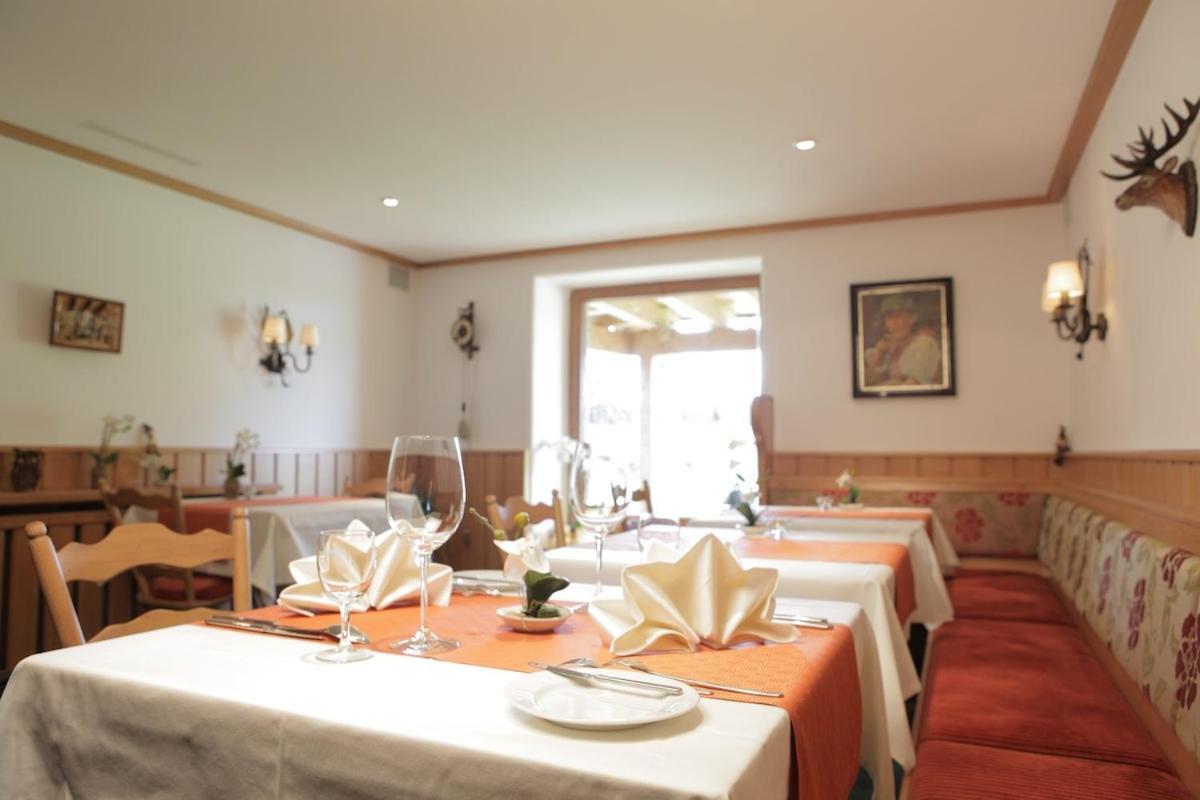 Schwarzwald Lodge Inselklause Schönwalde Zewnętrze zdjęcie